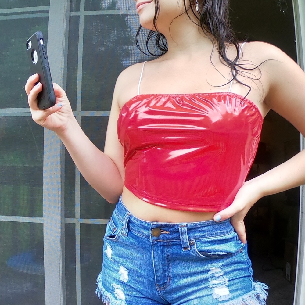 Red Tight Crop Top
